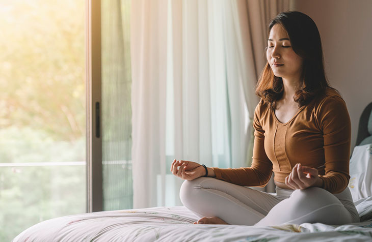 The Benefits of Meditation: Cultivating Calmness for Mental Clarity