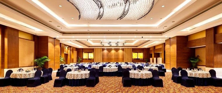 How to Choose the Best Banquet Hall for Your Corporate Event