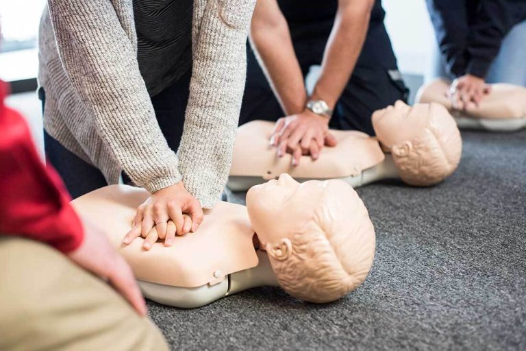 Be Ready to Respond: BLS HCP Training in Manhattan, IL with Chicago’s Pulse