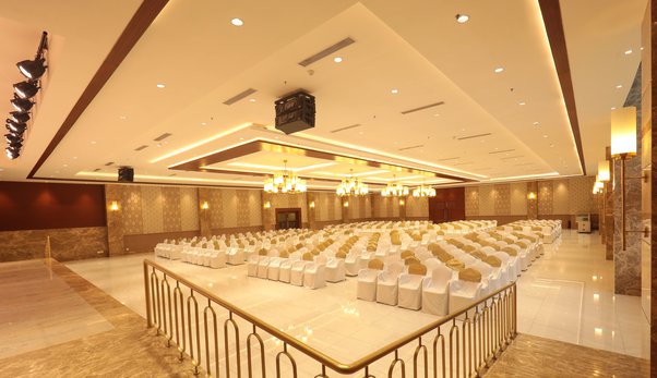 Luxury on a Budget: Affordable Wedding Halls with Lavish Appeal