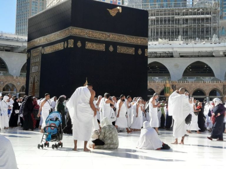 Cheap Umrah Packages: An Affordable Journey to the Holy Land